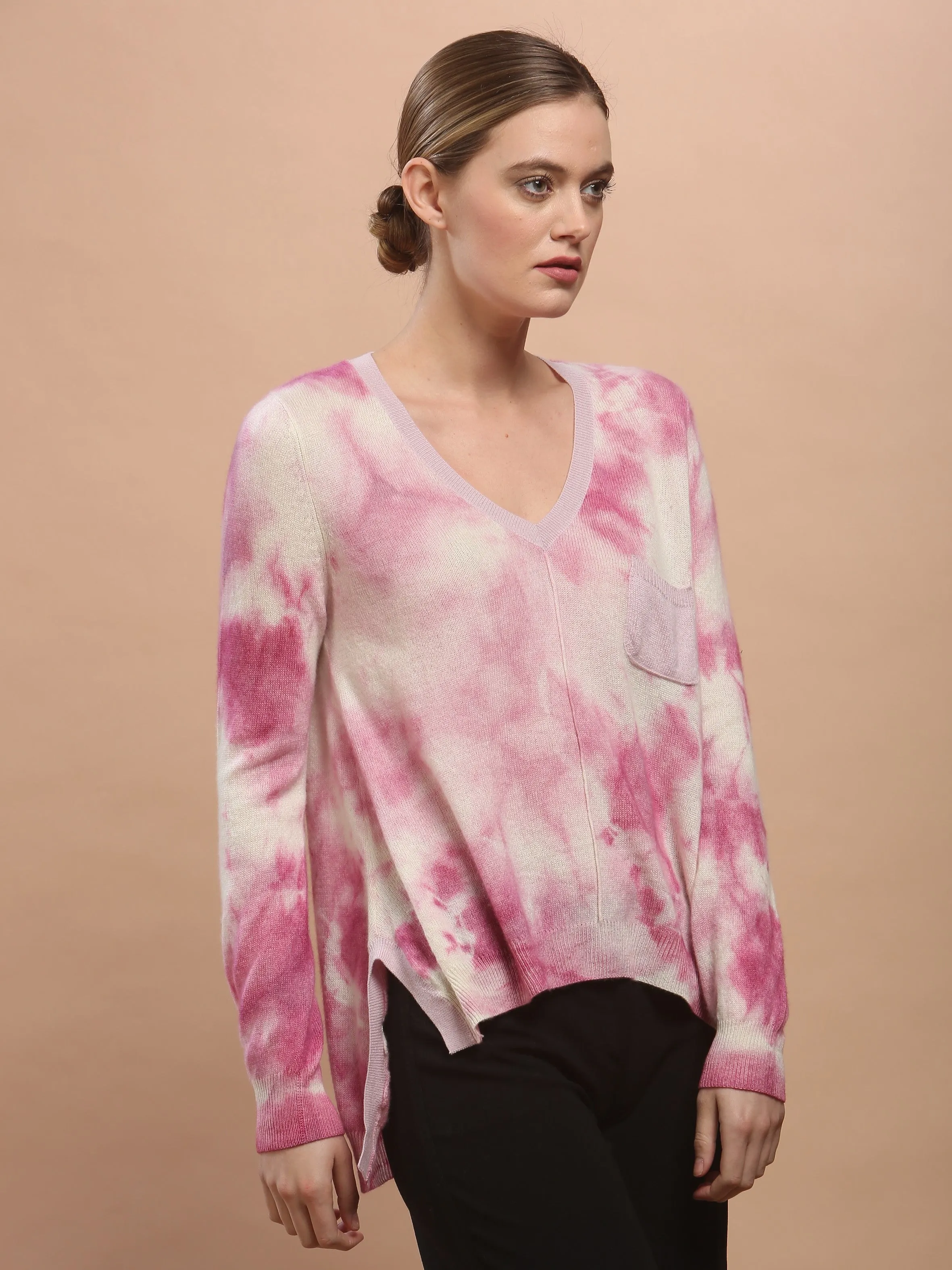 Hand Dye Pocket V Neck